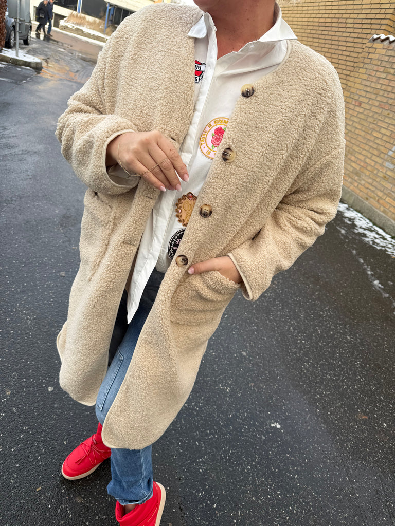 Boho Love B1316 Teddy long jacket beige