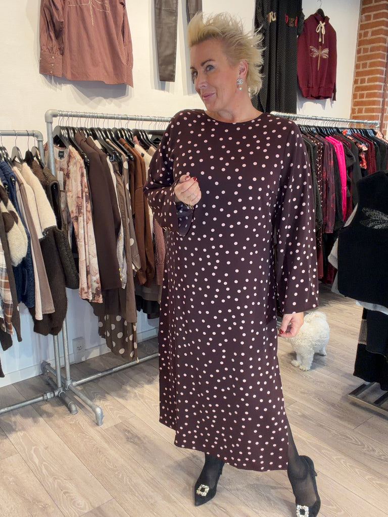 Love & Divine love1421 dot dress bordeaux