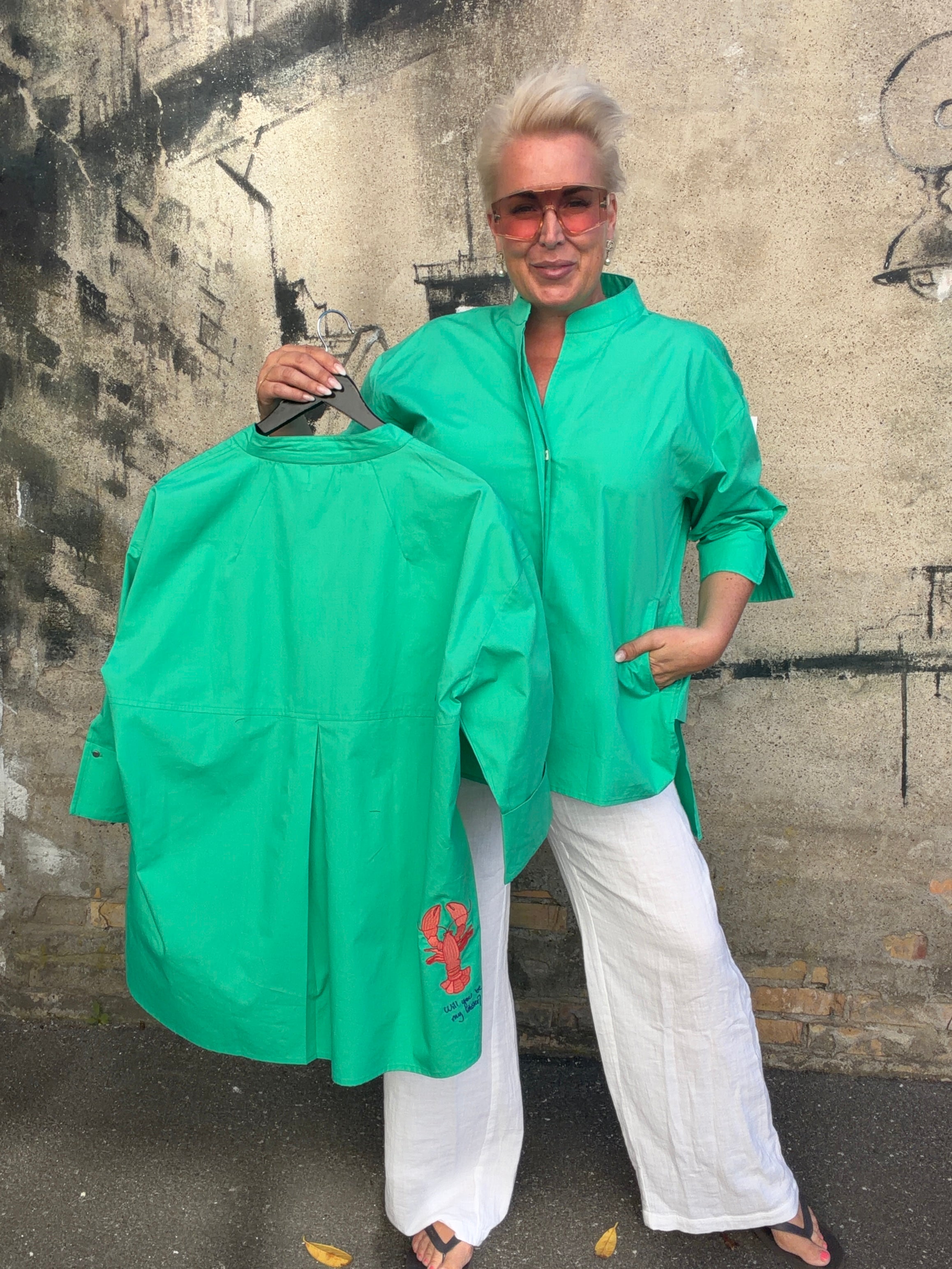 WAUW Luna shirt lobster green