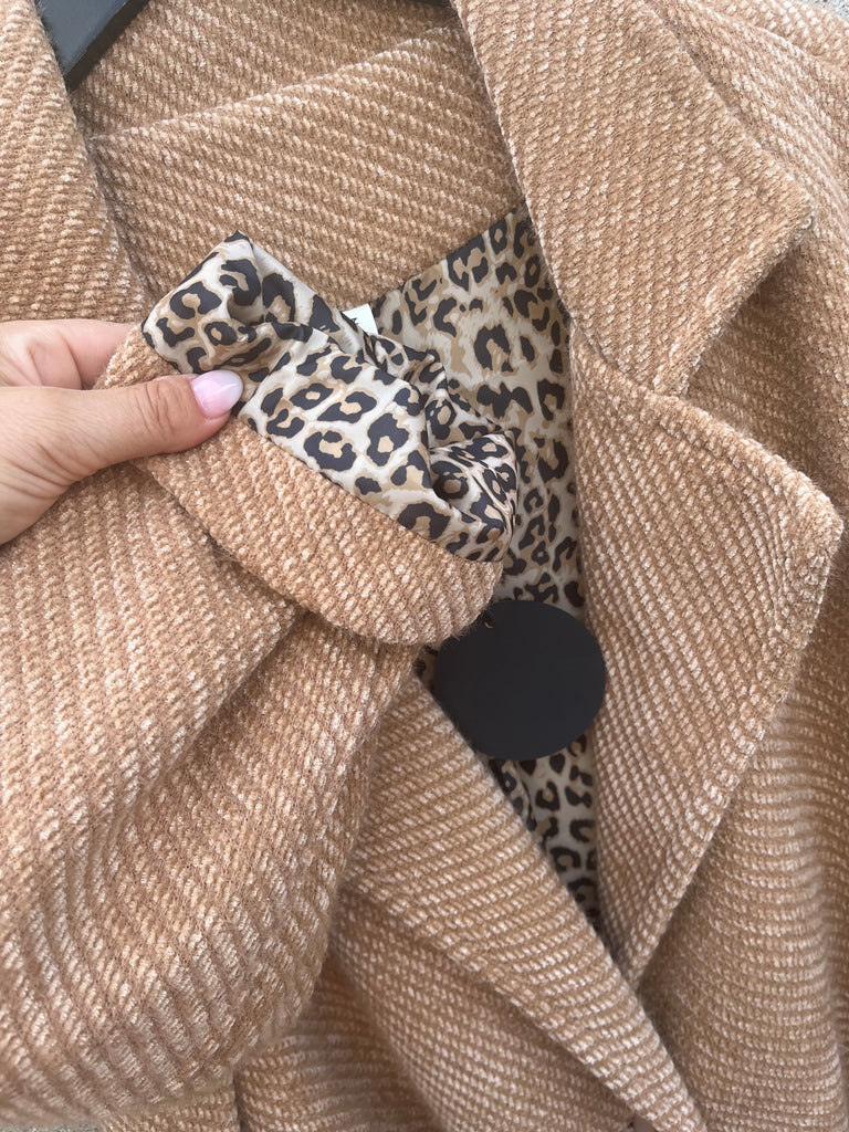 By Engbork Ulma jakke leo fudge