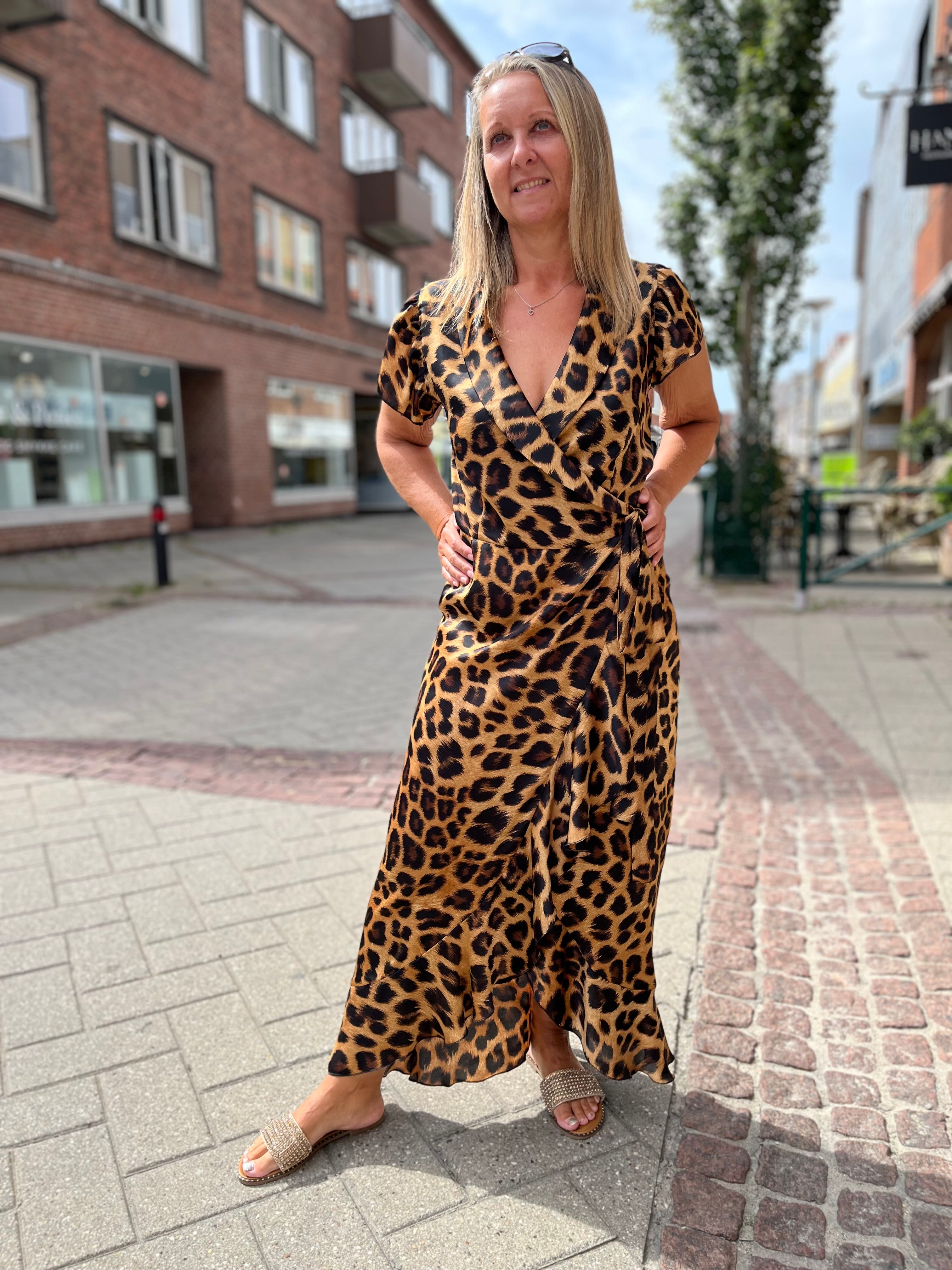 Design By Laerke Wrap long dress leo