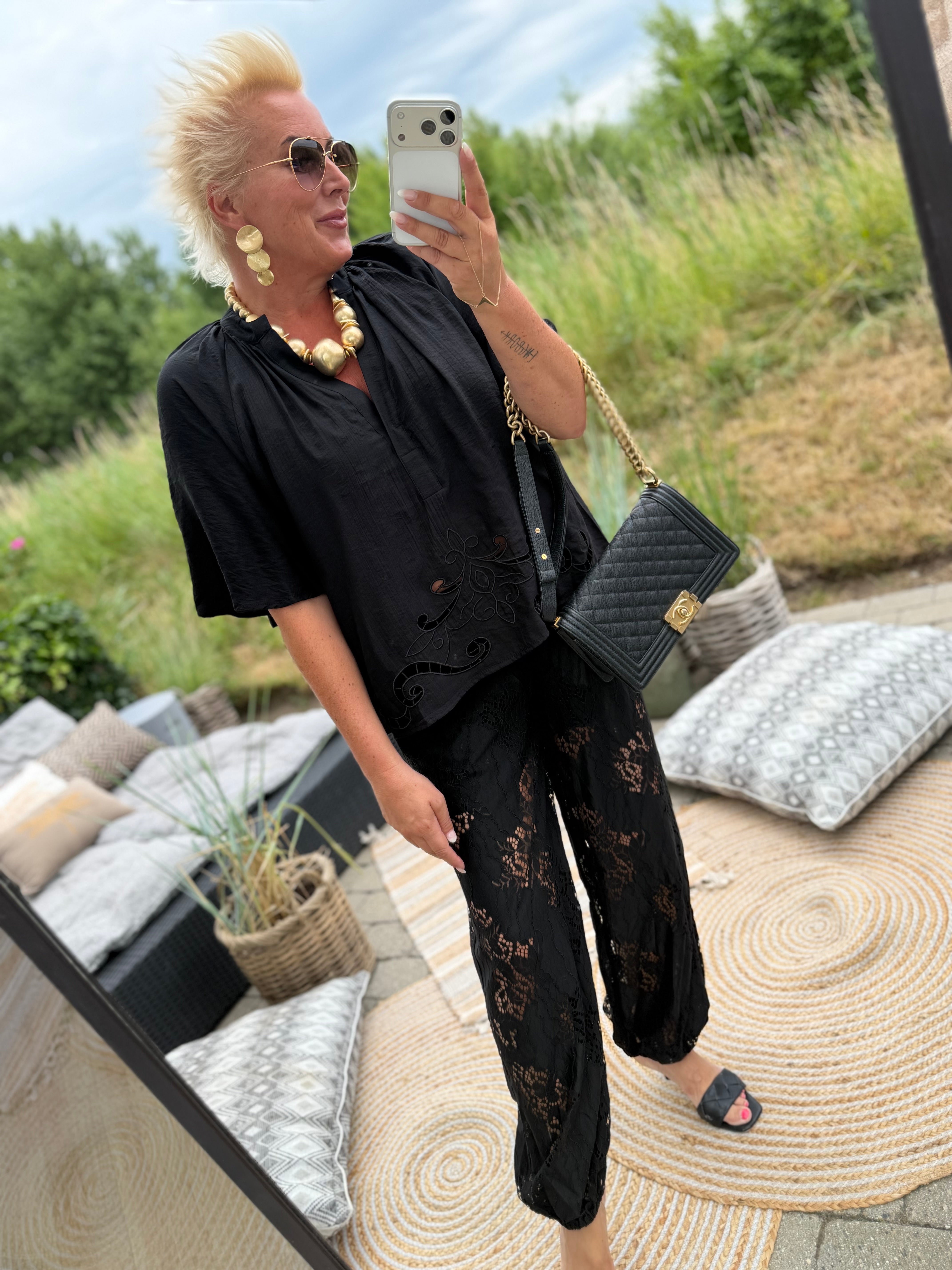 Love & Divine love1525 pants lace black