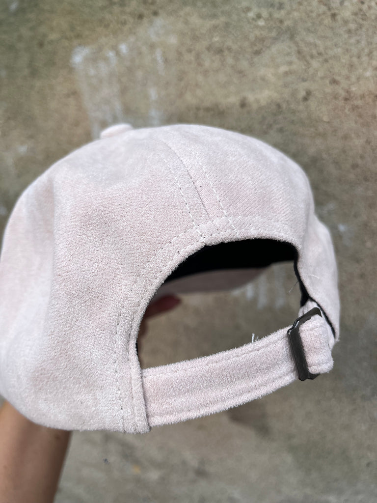 By Engbork 410189 Cali C cap ivory