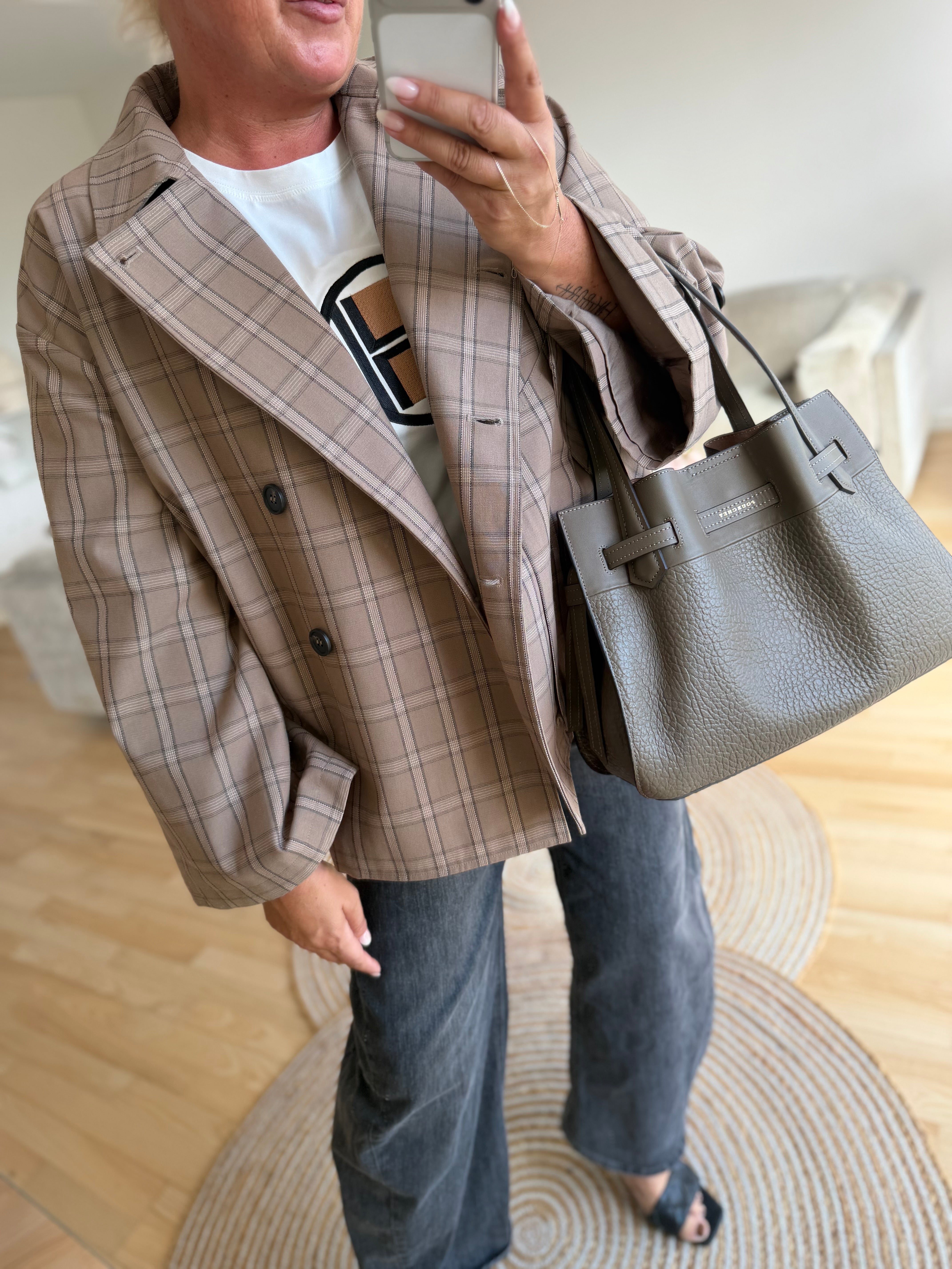 Sofie Schnoor SNOS767 Agatha check jacket light brown
