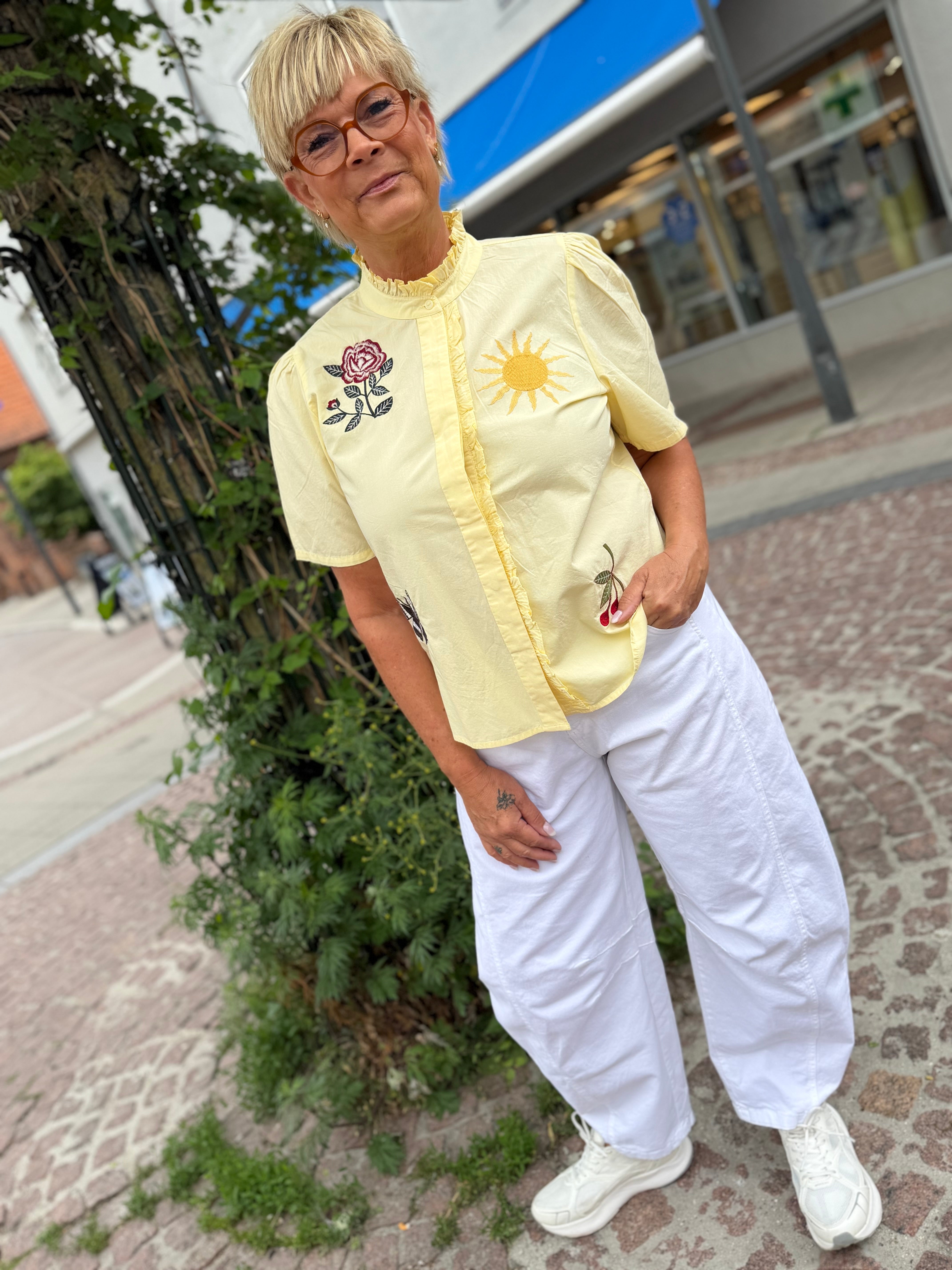 Love & Divine love1531 shirt yellow