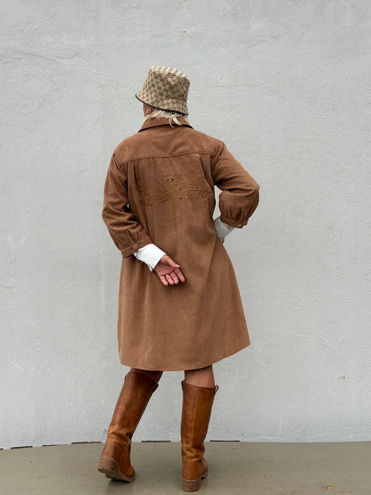 Gaspar 2607744 Nice corduroy dress camel