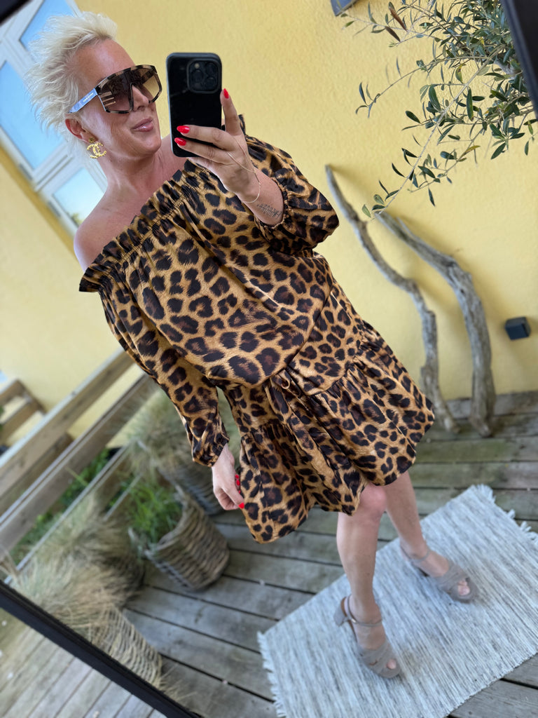 Design By Laerke Elisabeth short dress leo