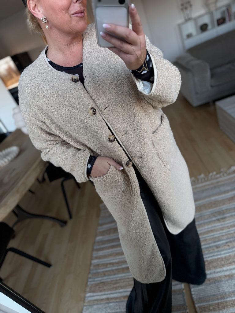 Boho Love B1316 Teddy long jacket beige