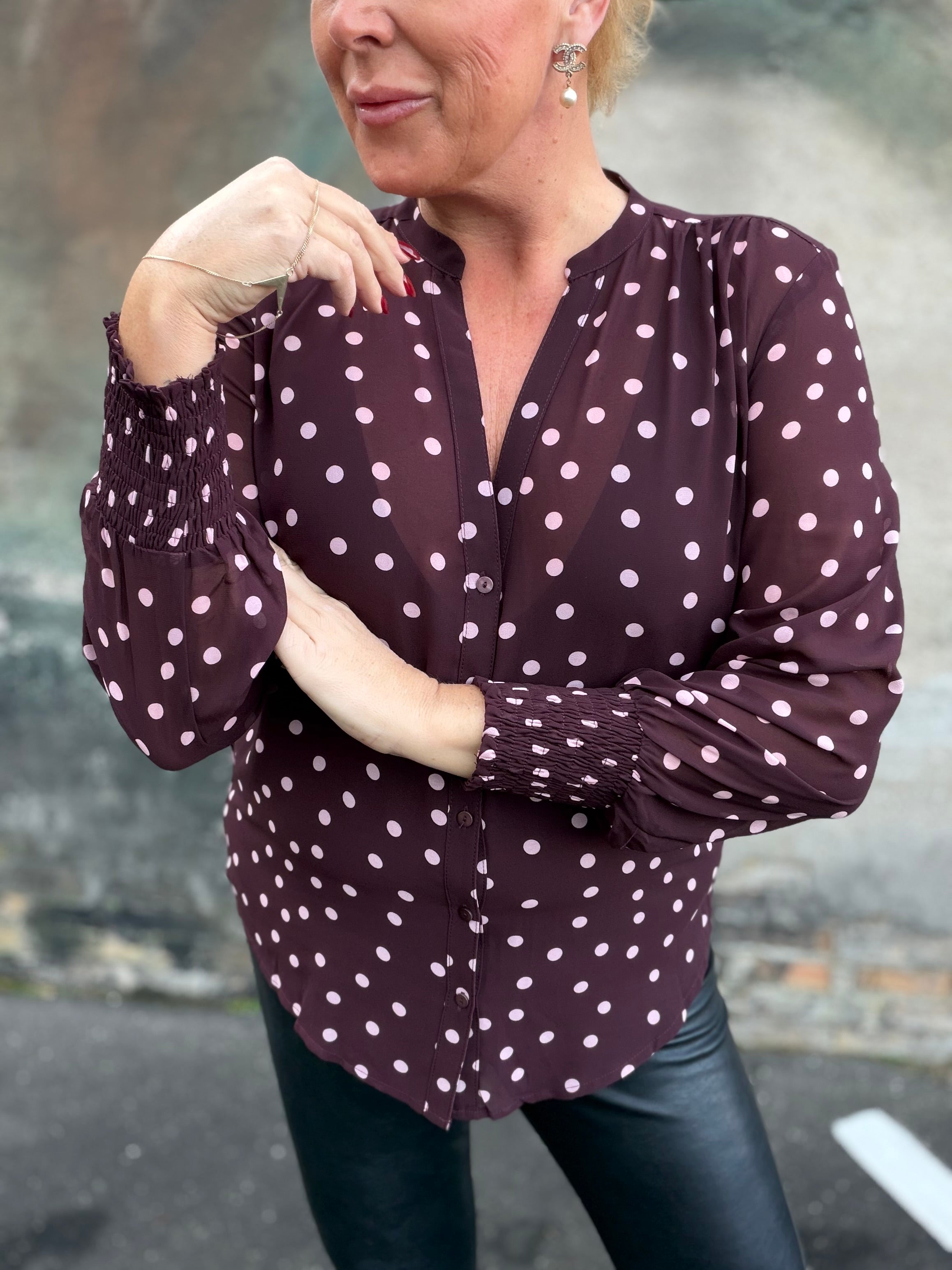 Love & Divine love407 dot shirt bordeaux