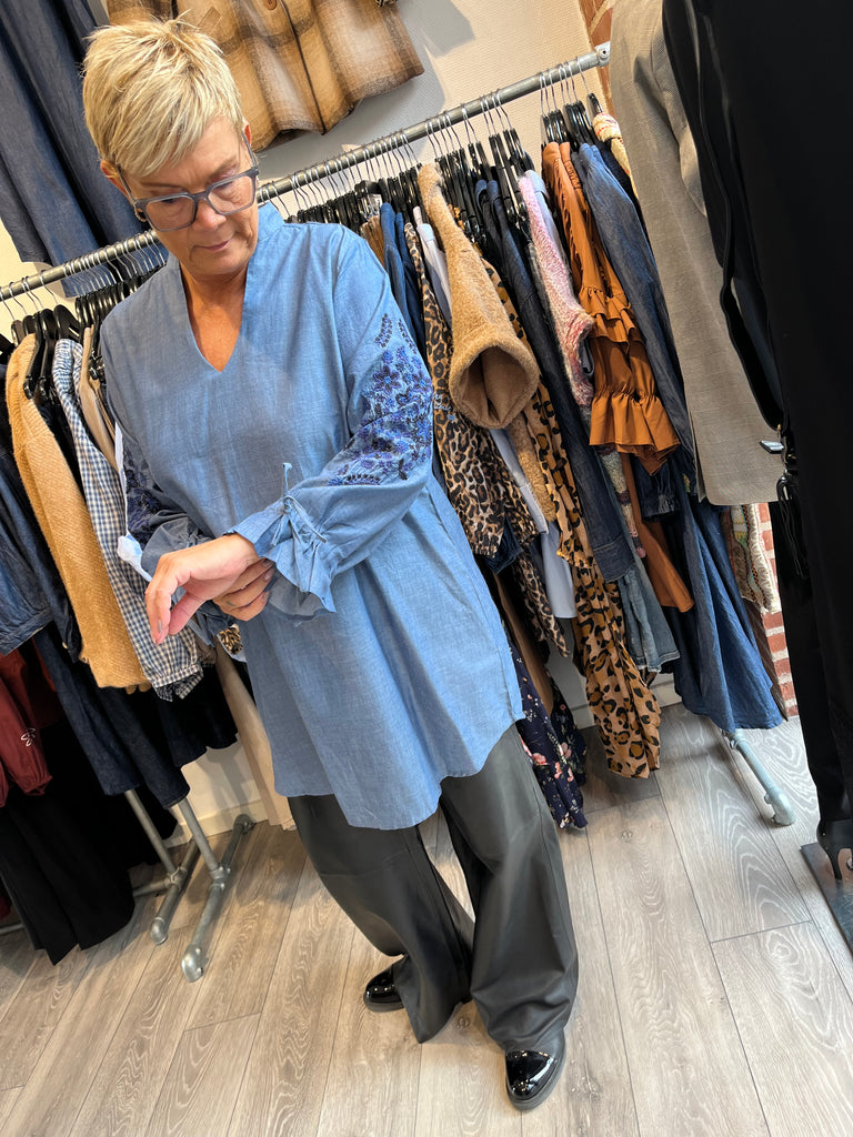 WAUW 10104 Chambray Wilma tunic blue