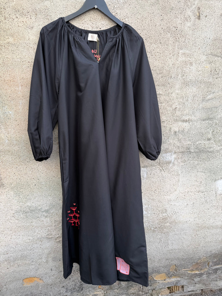 WAUW The Champagne dress black