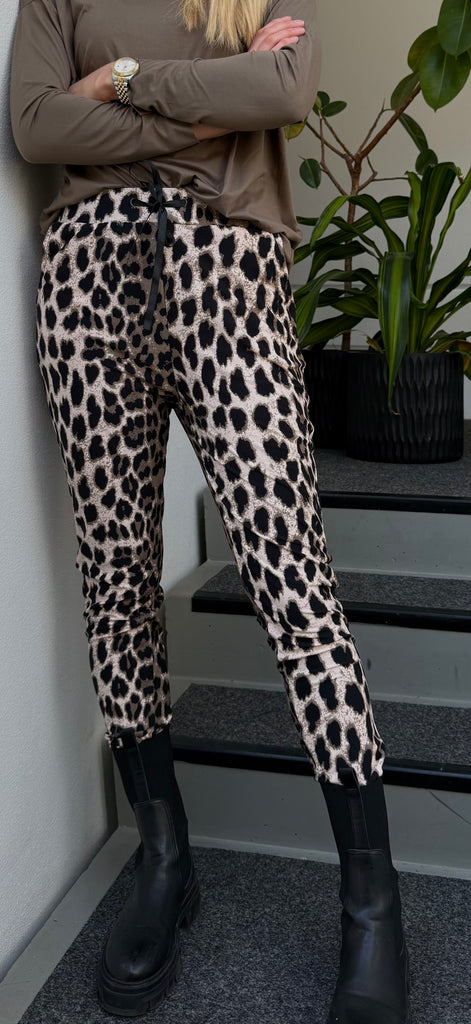 Liberte 9500 Alma bukser big lux leo