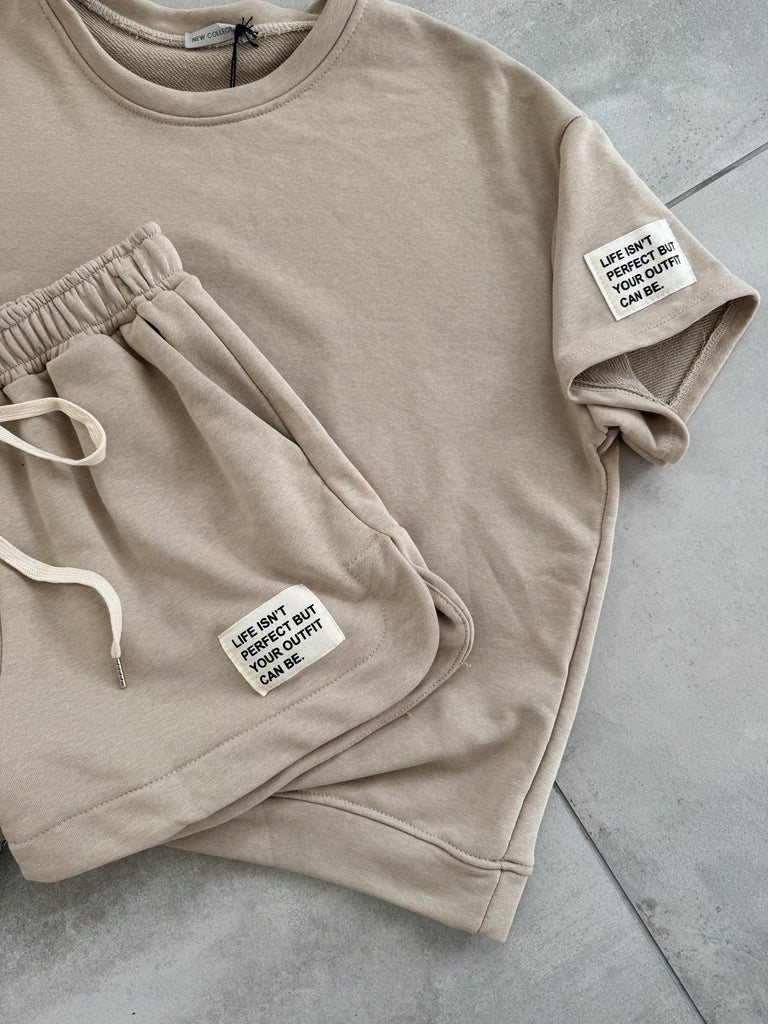 By Engbork Manilla shorts sand