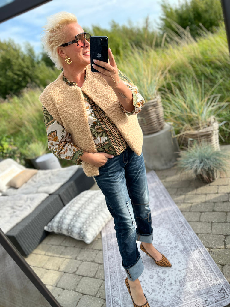 Boho Love B1183 kort teddy vest beige