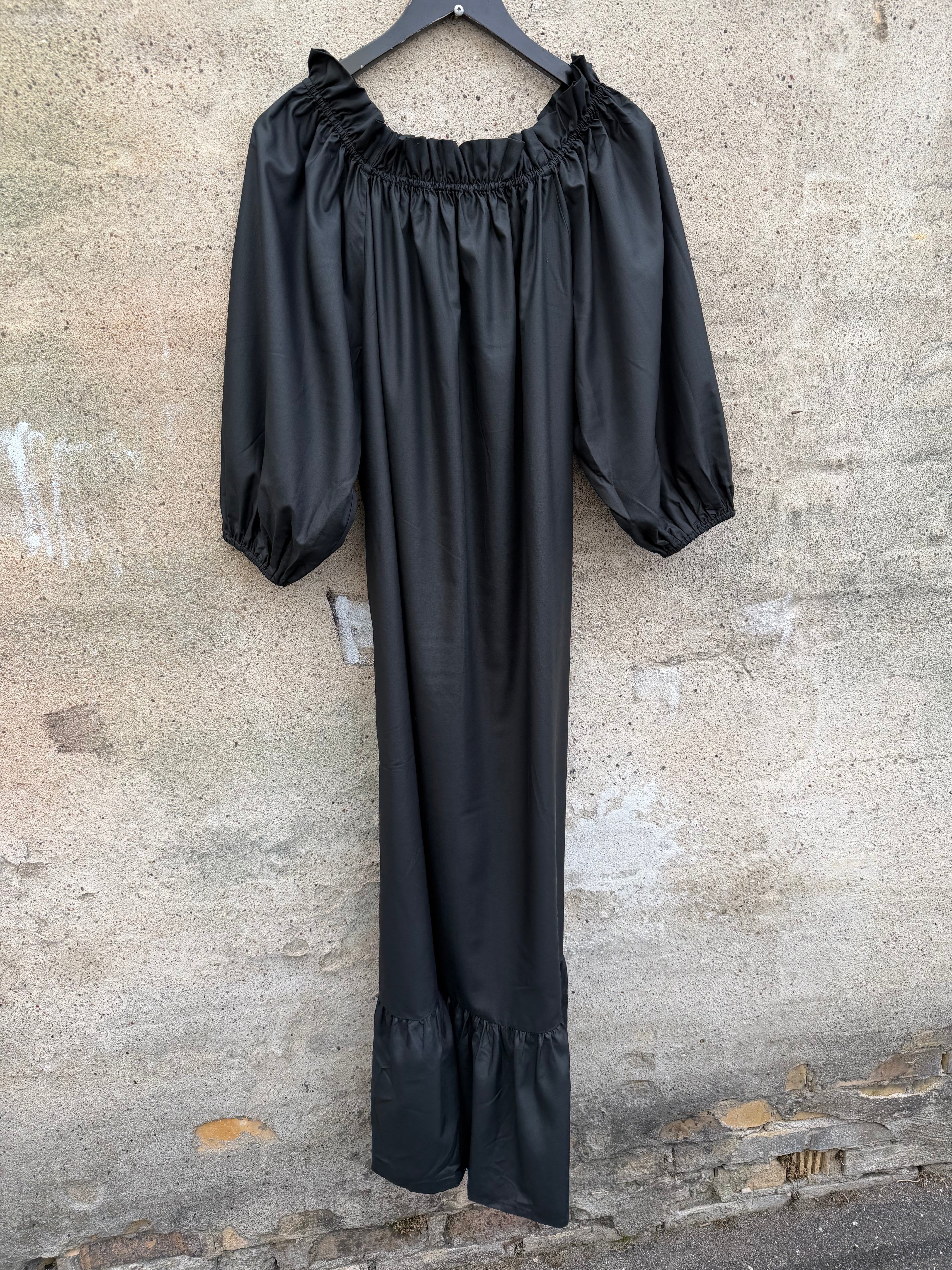 Design By Laerke Elisabeth long dress solid black