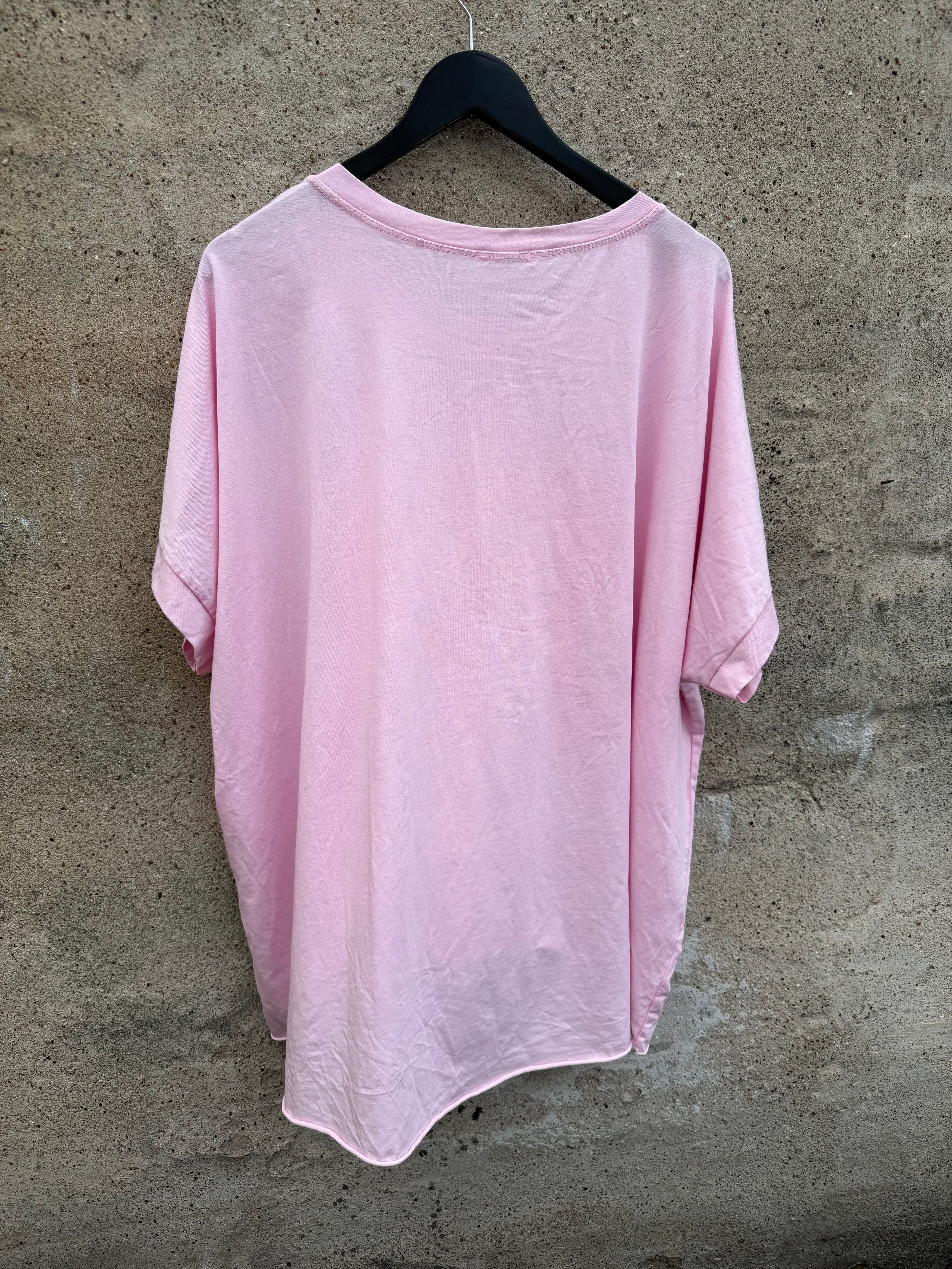 By Engbork Love oversize T-shirt rosa