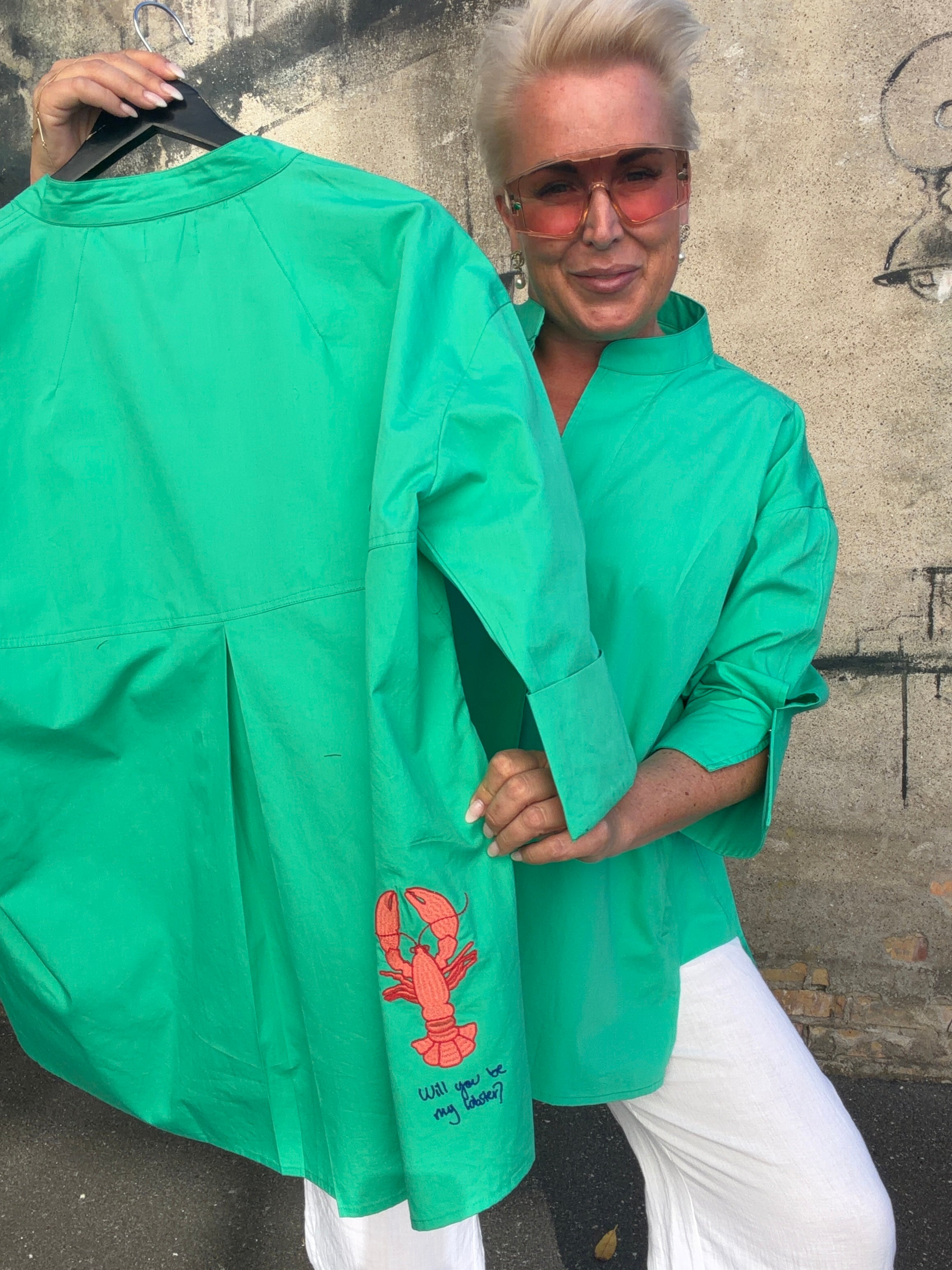 WAUW Luna shirt lobster green