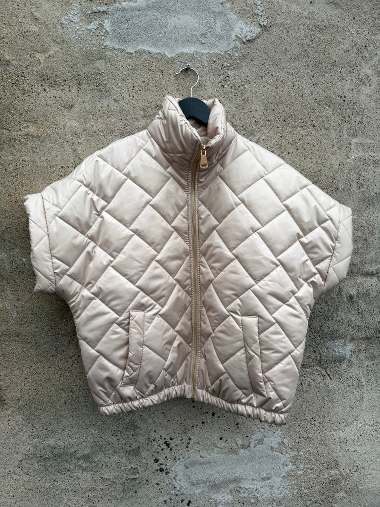 By Engbork Emilia vest quilted sand