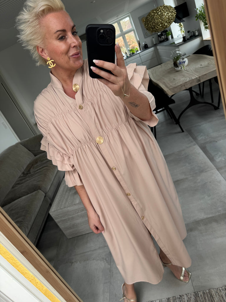 By Engbork Koko 9519 kjole lang beige