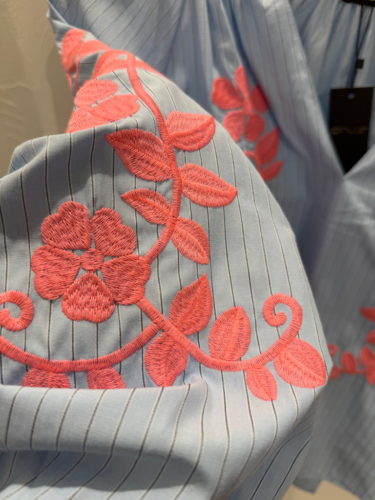 QNUZ 9274 Boheme shirt embrodery sky