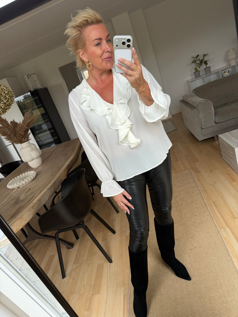 Love & Divine love1433 blouse cream