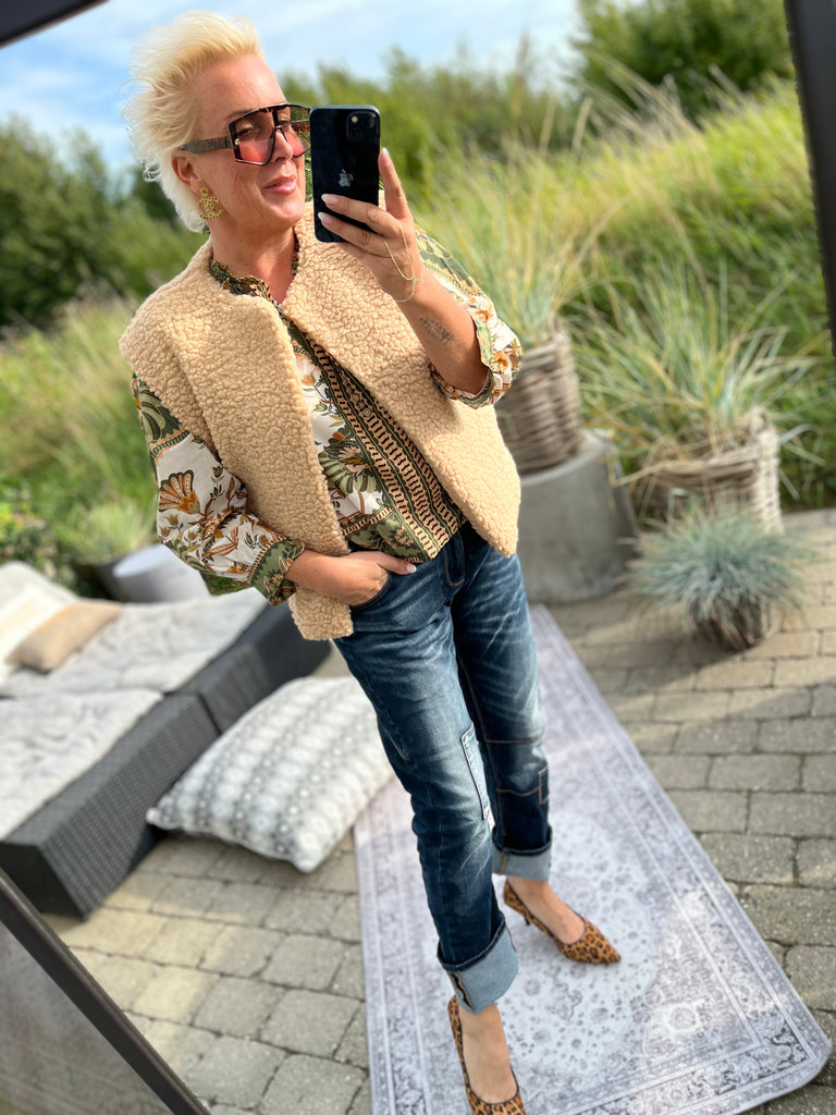 Boho Love B1183 kort teddy vest beige