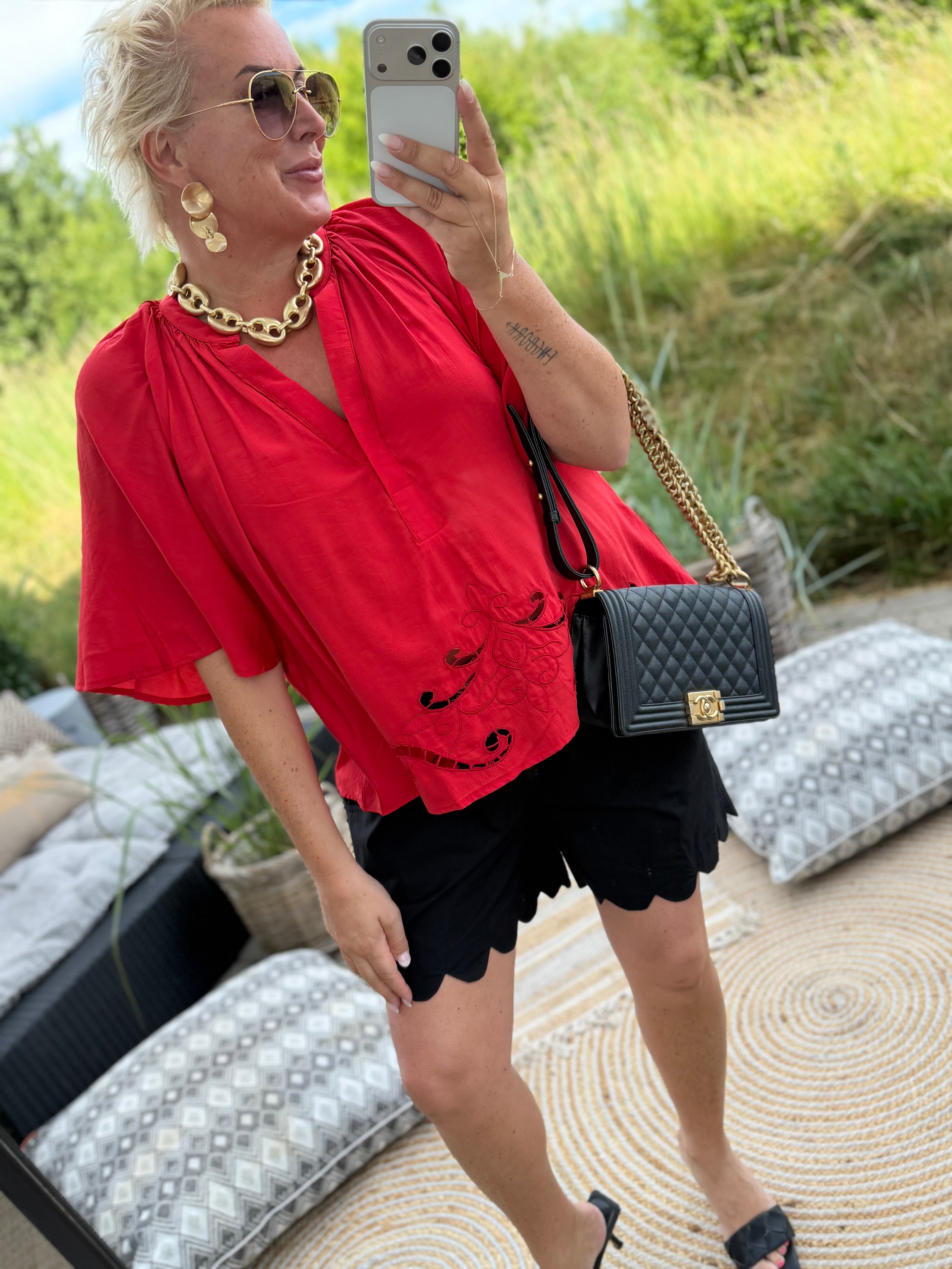 Love & Divine love1607 blouse red
