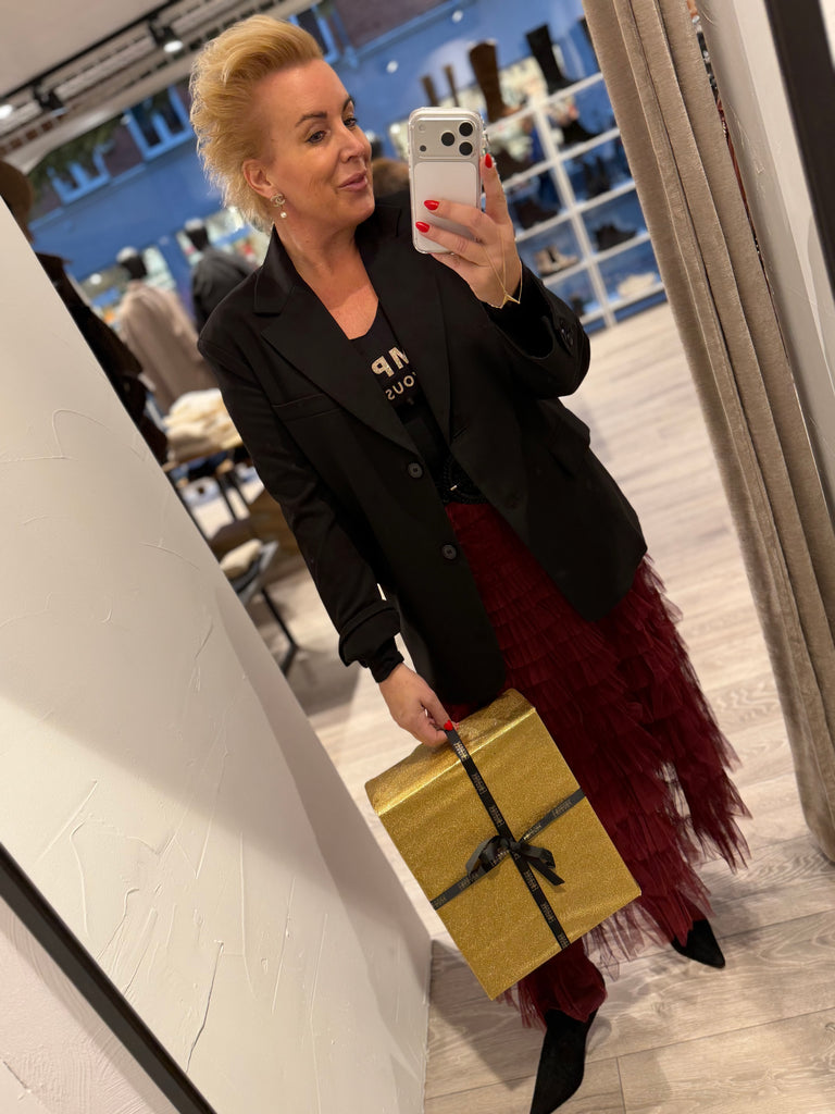 By Engbork Wonder tyl skirt bordeaux