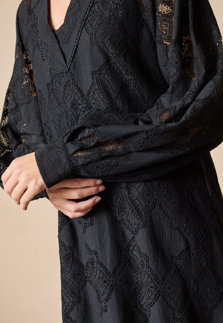 Love & Divine love1453 lace dress black