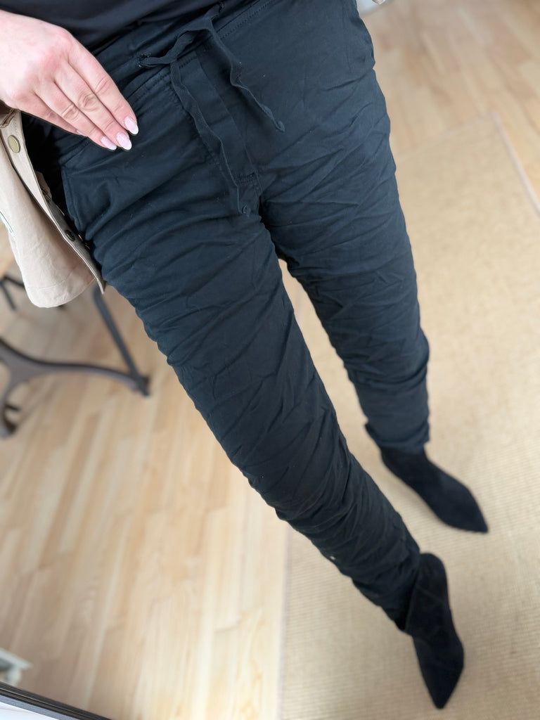 Boho Love B1031 Aja buks black