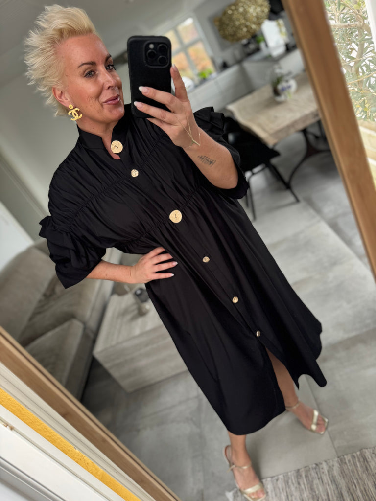 By Engbork Koko 9519 kjole lang black