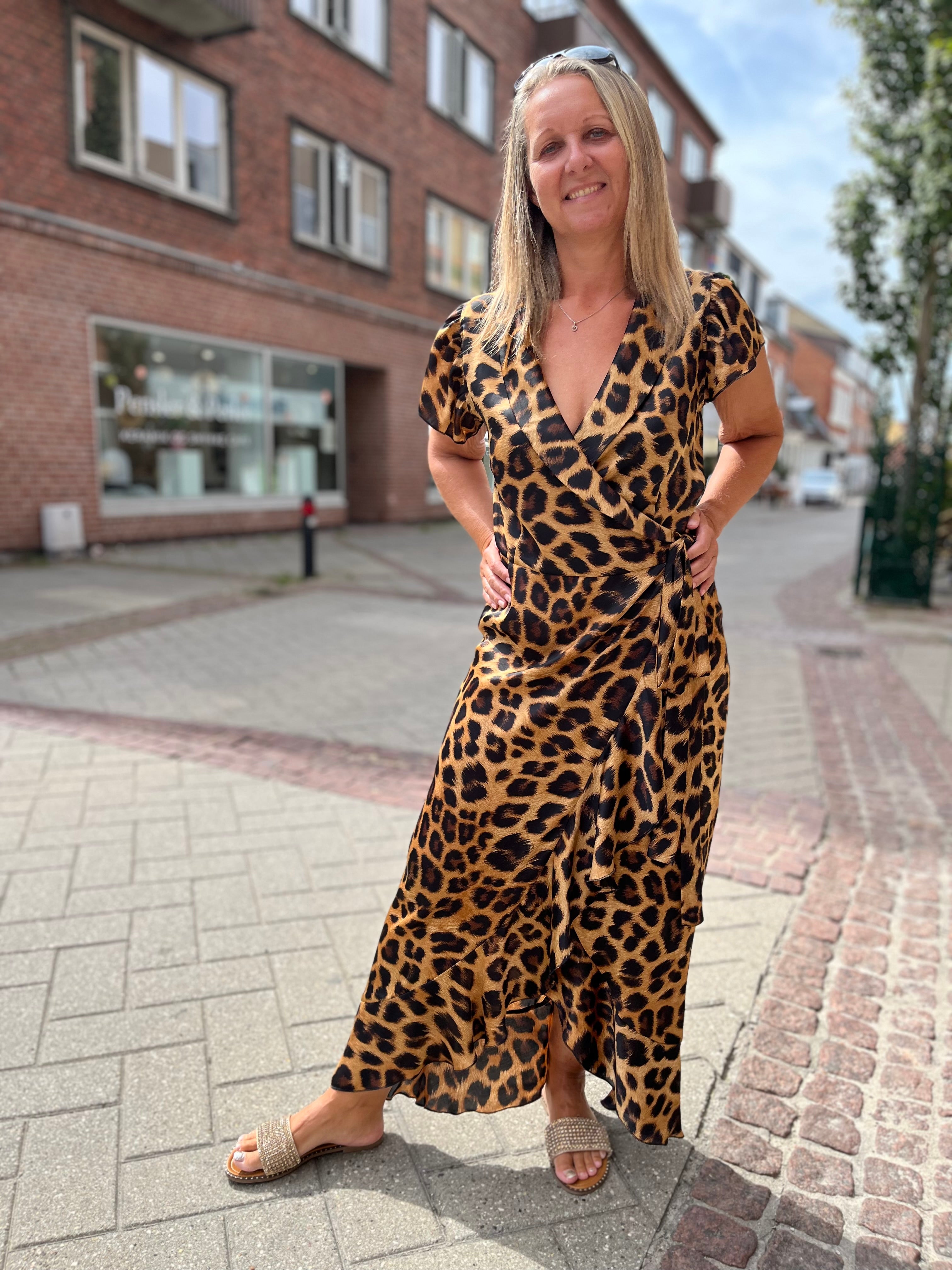 Design By Laerke Wrap long dress leo
