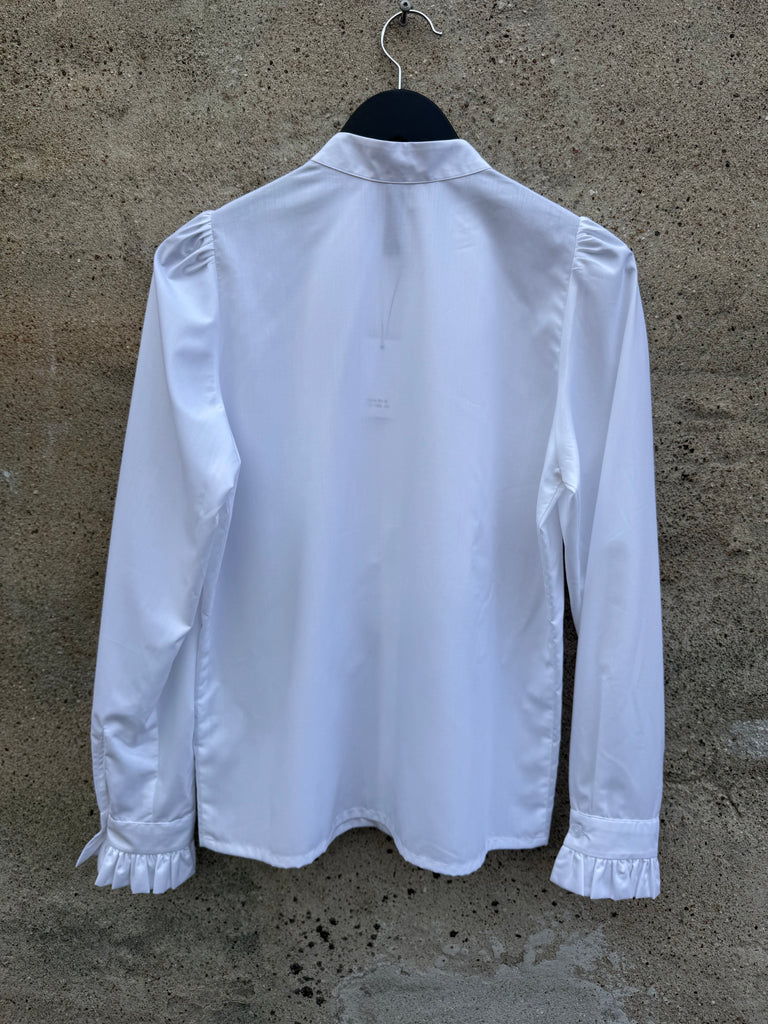 Design By Laerke Queen ruffle shirt white