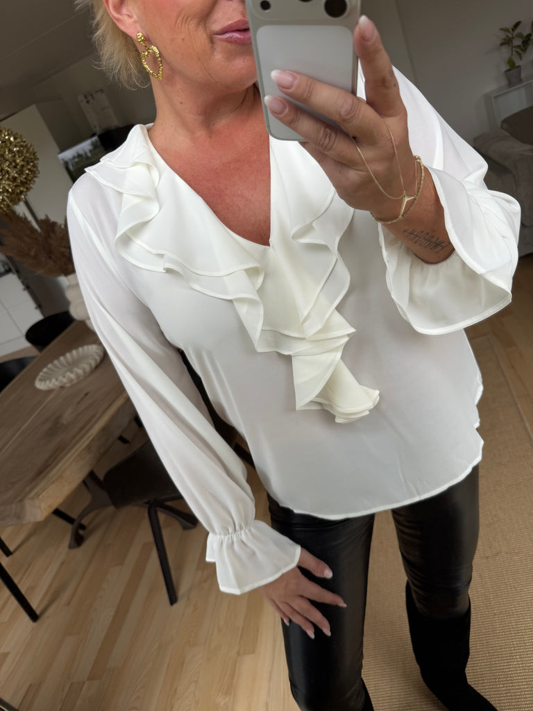 Love & Divine love1433 blouse cream