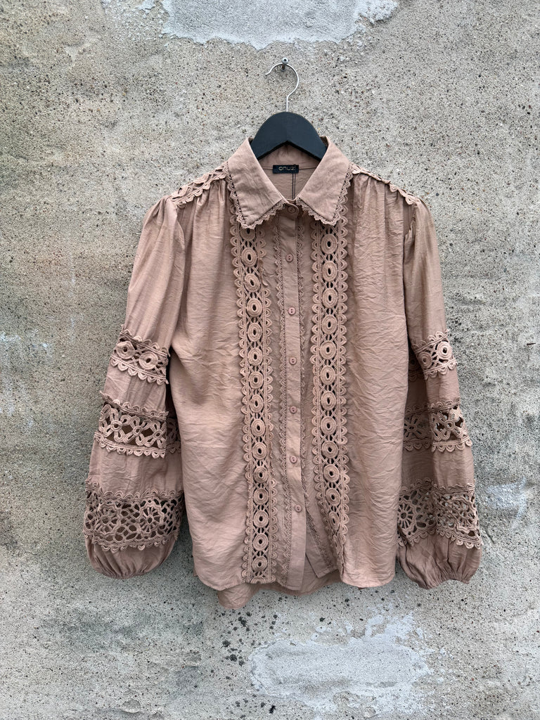 Qnuz 9213 shirt lace taupe
