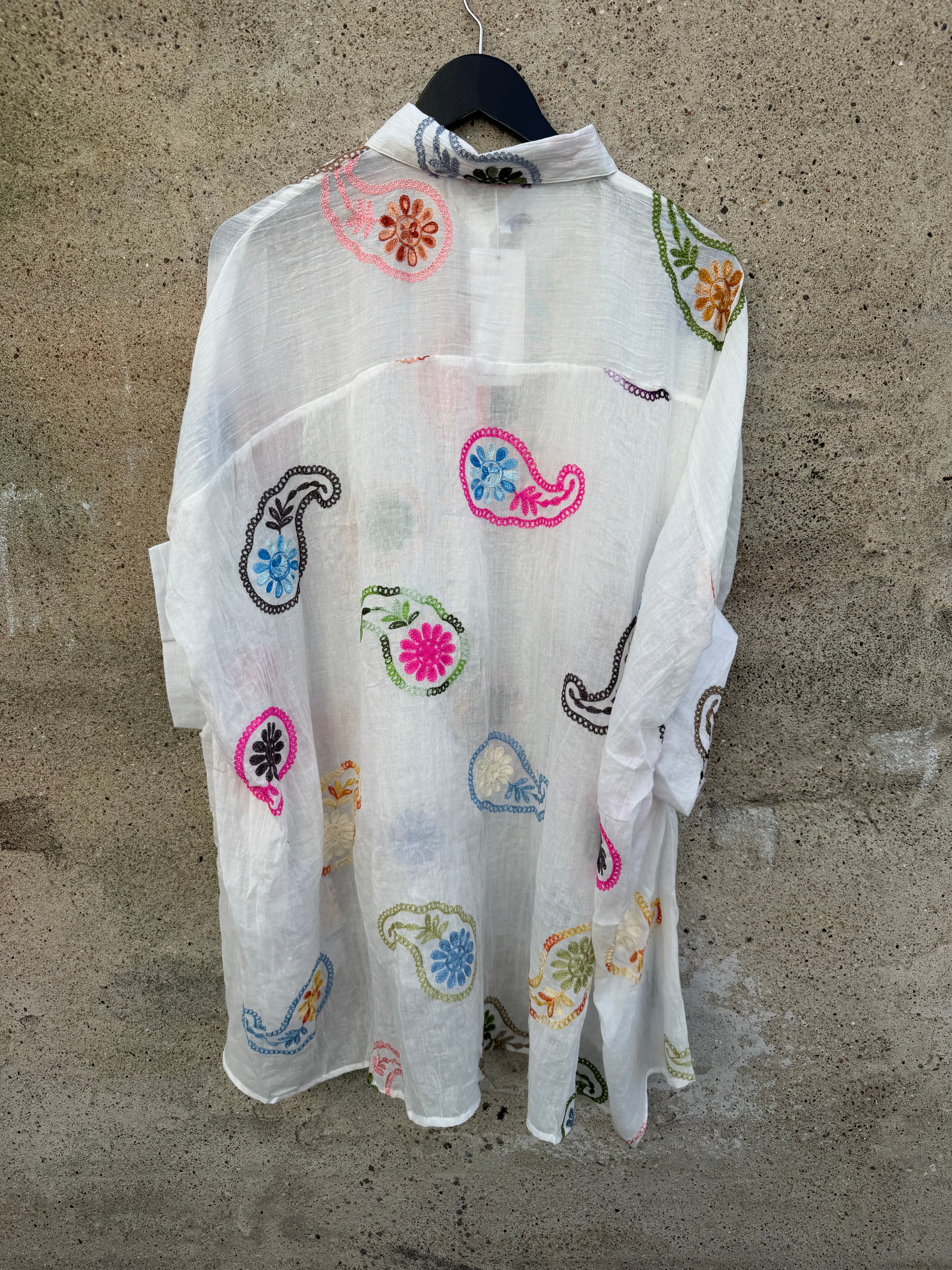 Jasmin 10091 big shirt paisley mix