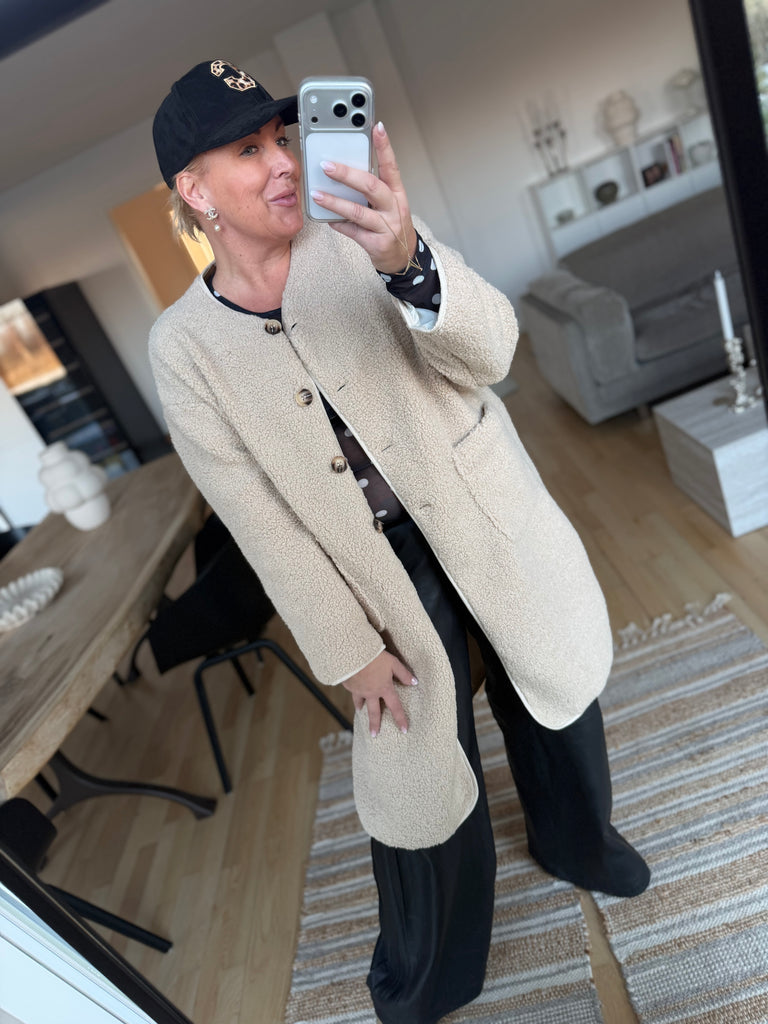 Boho Love B1316 Teddy long jacket beige