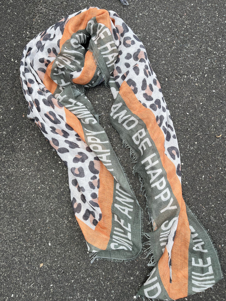 By Engbork SMILE tørklæde olive