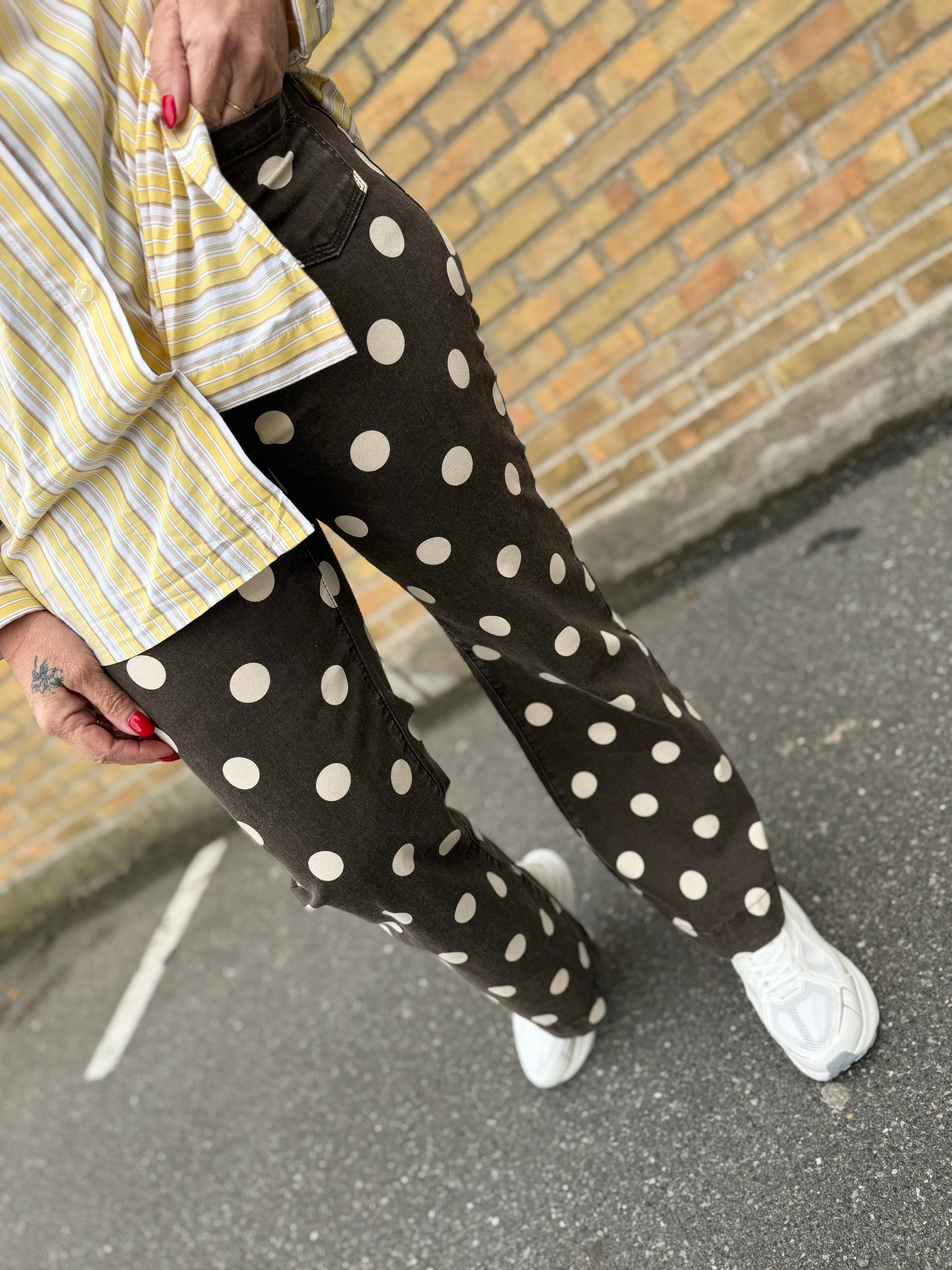 Qnuz 9316 DOT jeans canvas choco