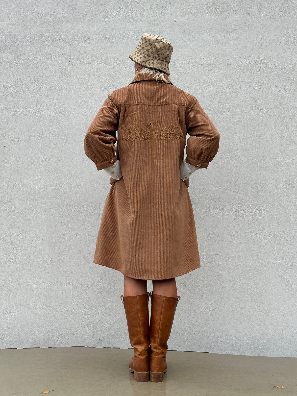 Gaspar 2607744 Nice corduroy dress camel