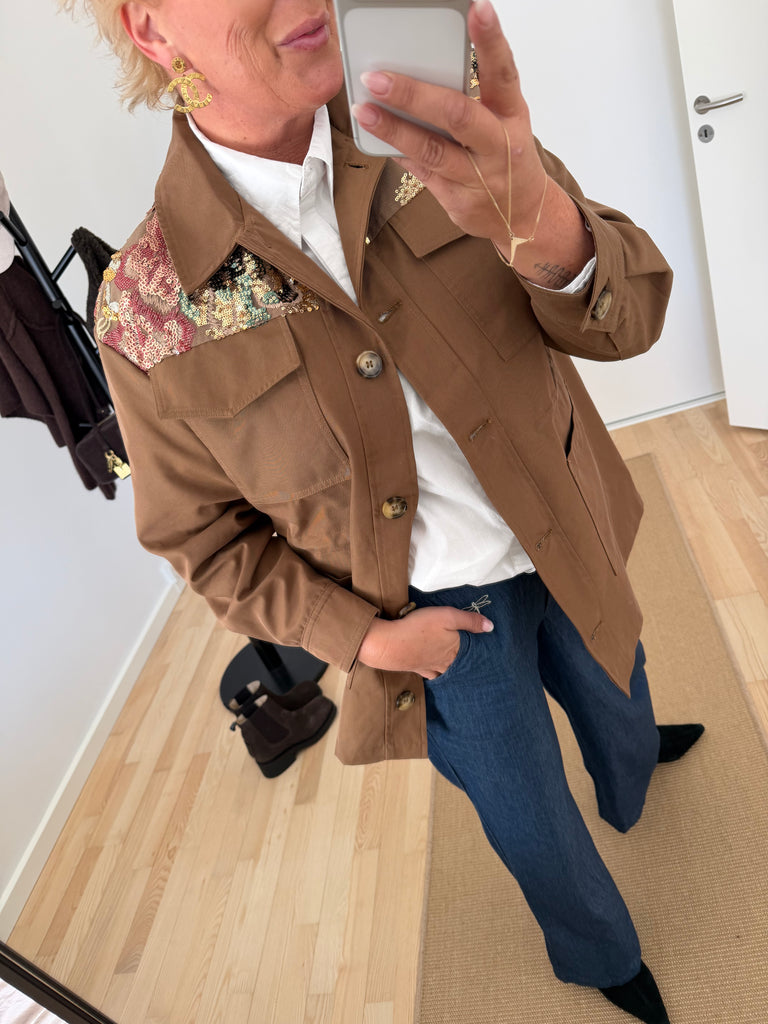 Qnuz 9174 Canvas jacket sequins