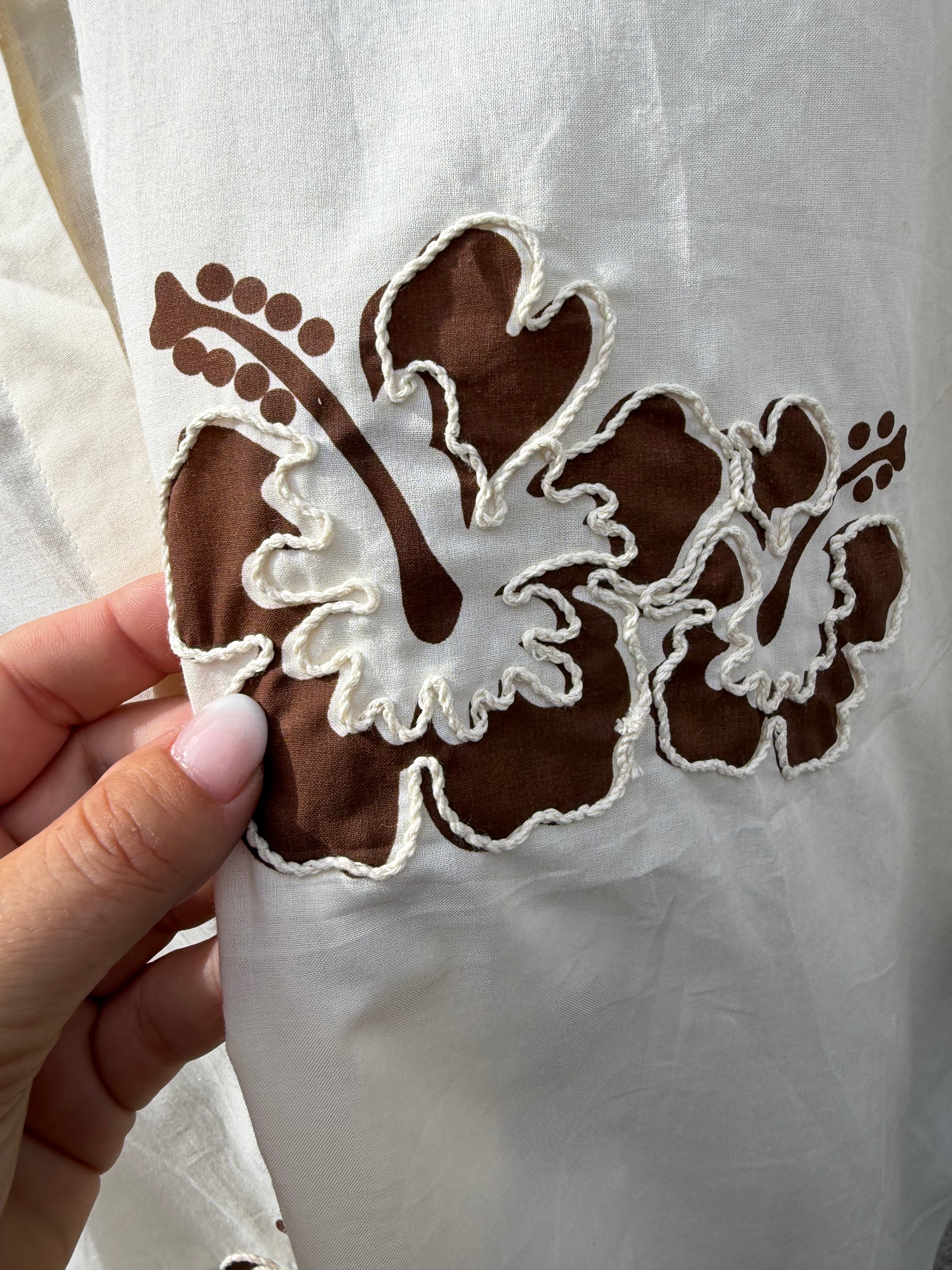 Calo shirt embrodery off white