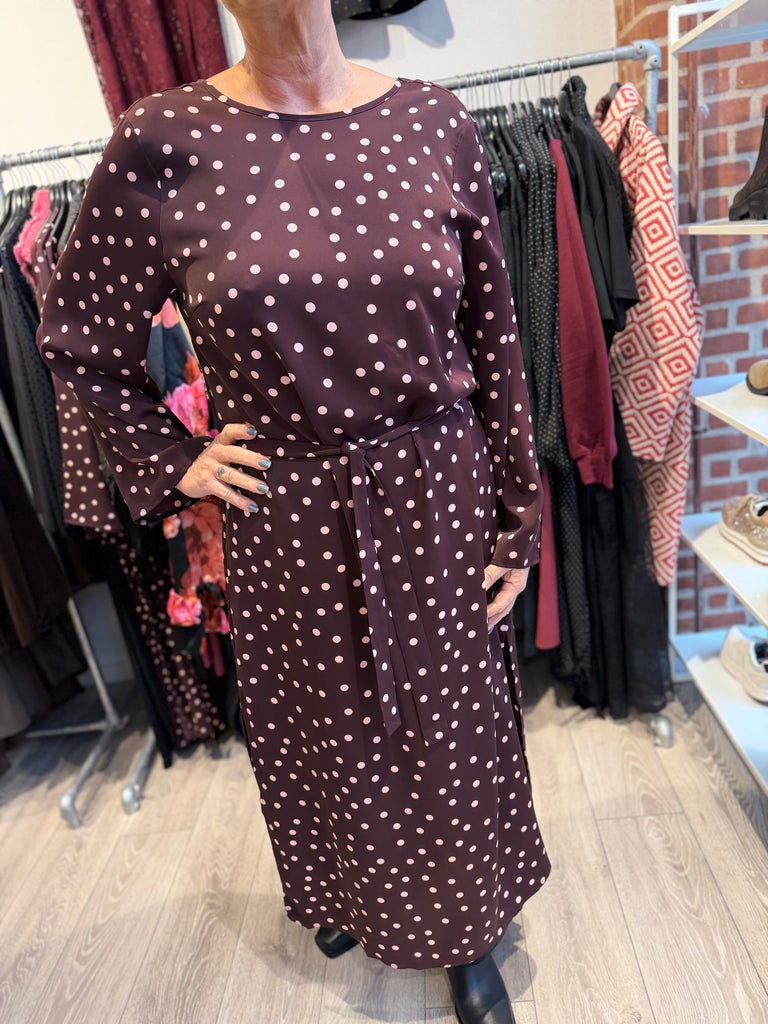 Love & Divine love1421 dot dress bordeaux