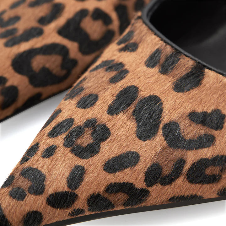 Woden Laura Leo 327 leopard