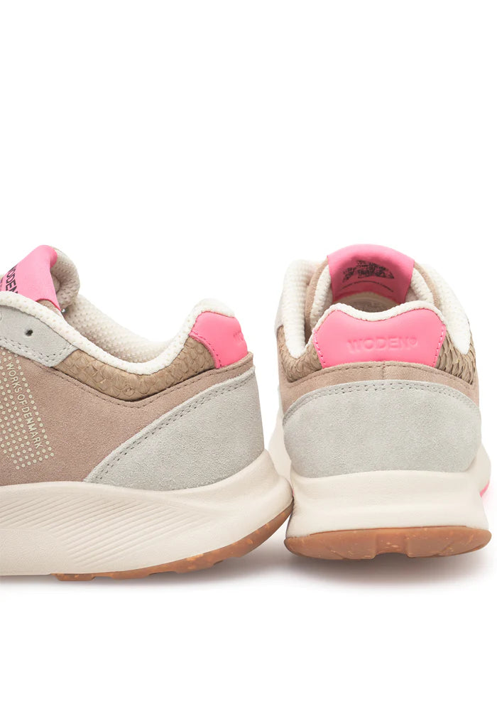 Woden WL628 Mathilde runner suede raspberry