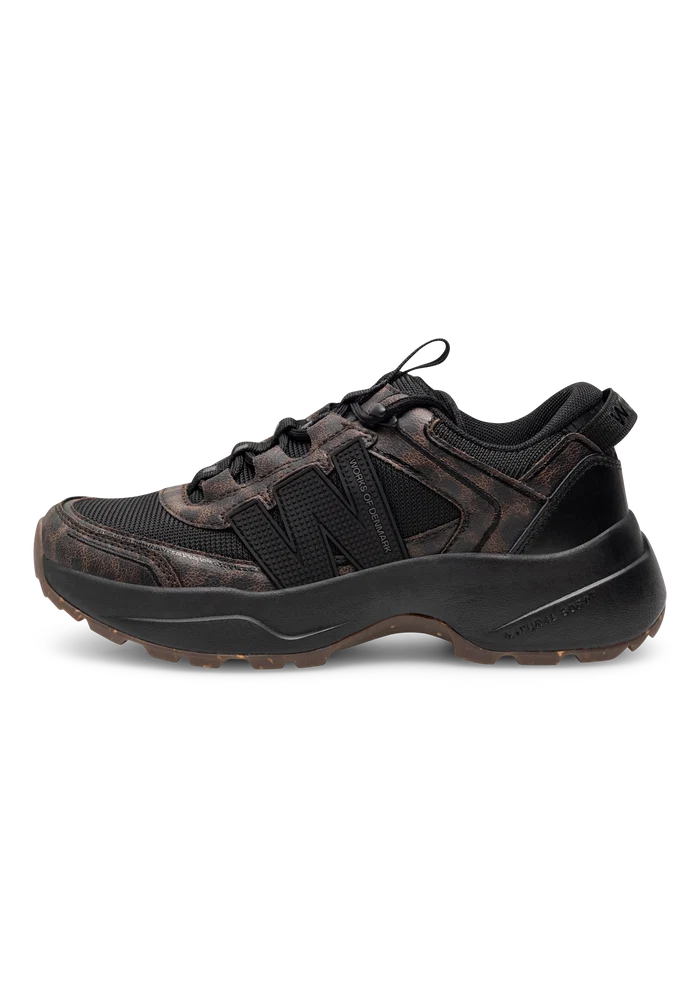Woden WL002-546 Sif sneaker II leo dark leopard