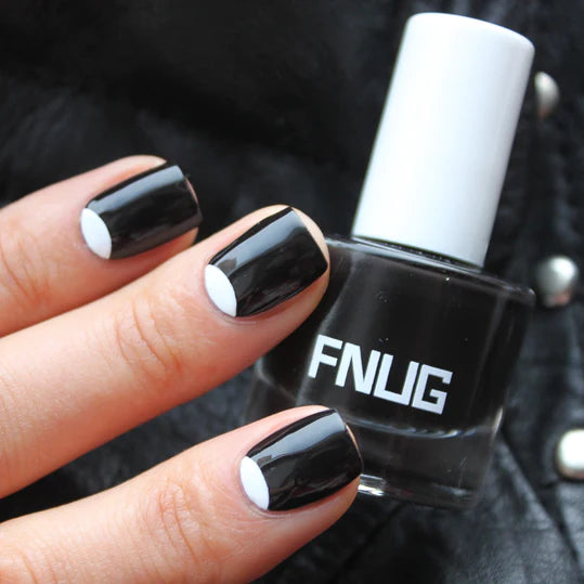 FNUG neglelak FN09 biker jacket