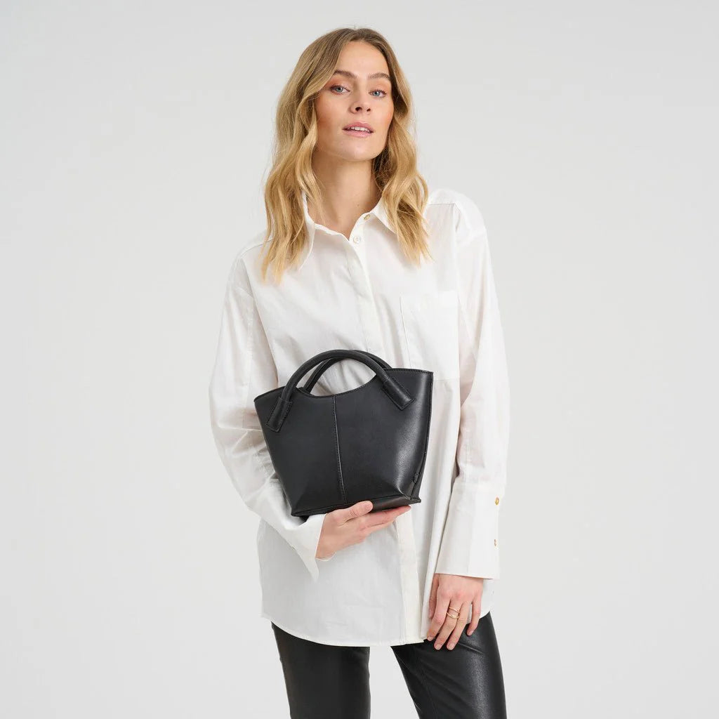 Depeche 17000 Marseille crossover black