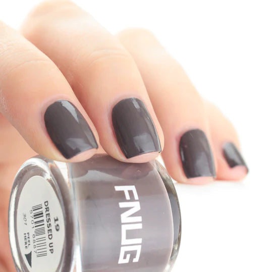 FNUG neglelak FN19 dressed up