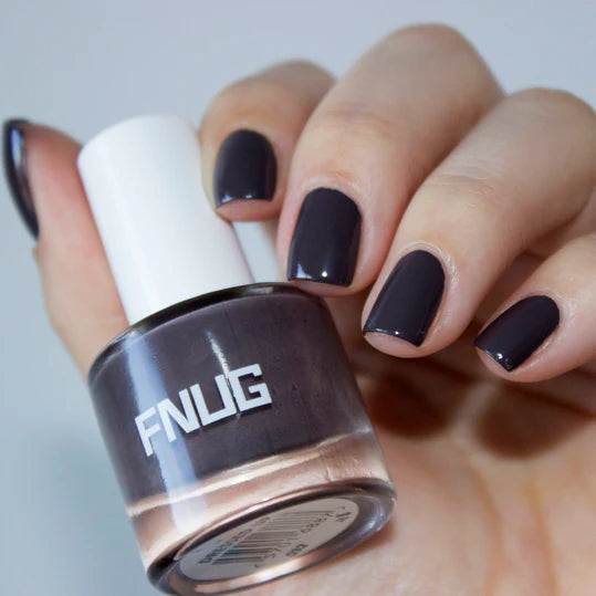 FNUG neglelak FN19 dressed up